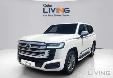 Toyota Land Cruiser VX 2025